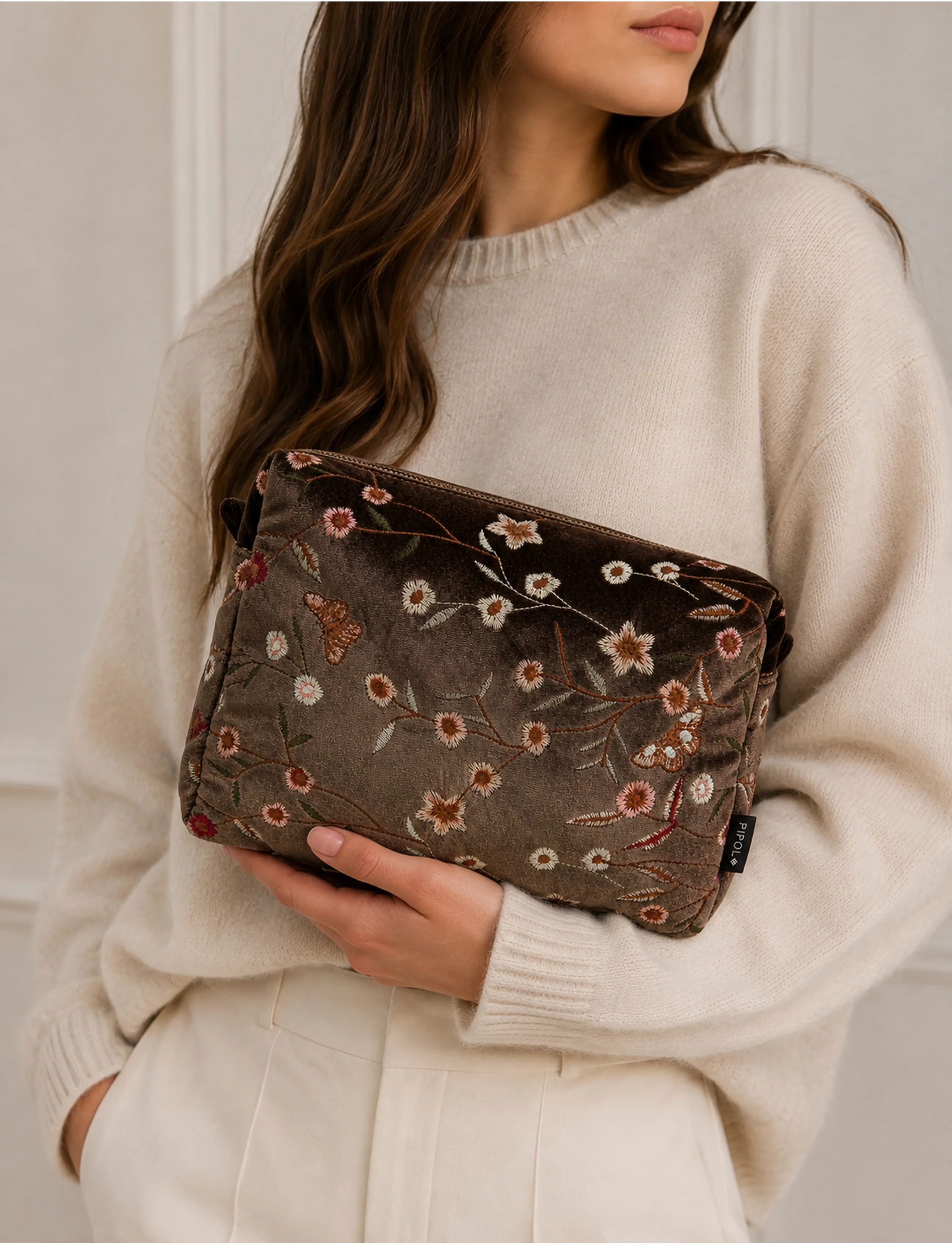 Pipol's Bazaar Garden Velvet Medium Cosmetic Brown, One Size, Brown, Makeup > Makeup-Tasker, Dame