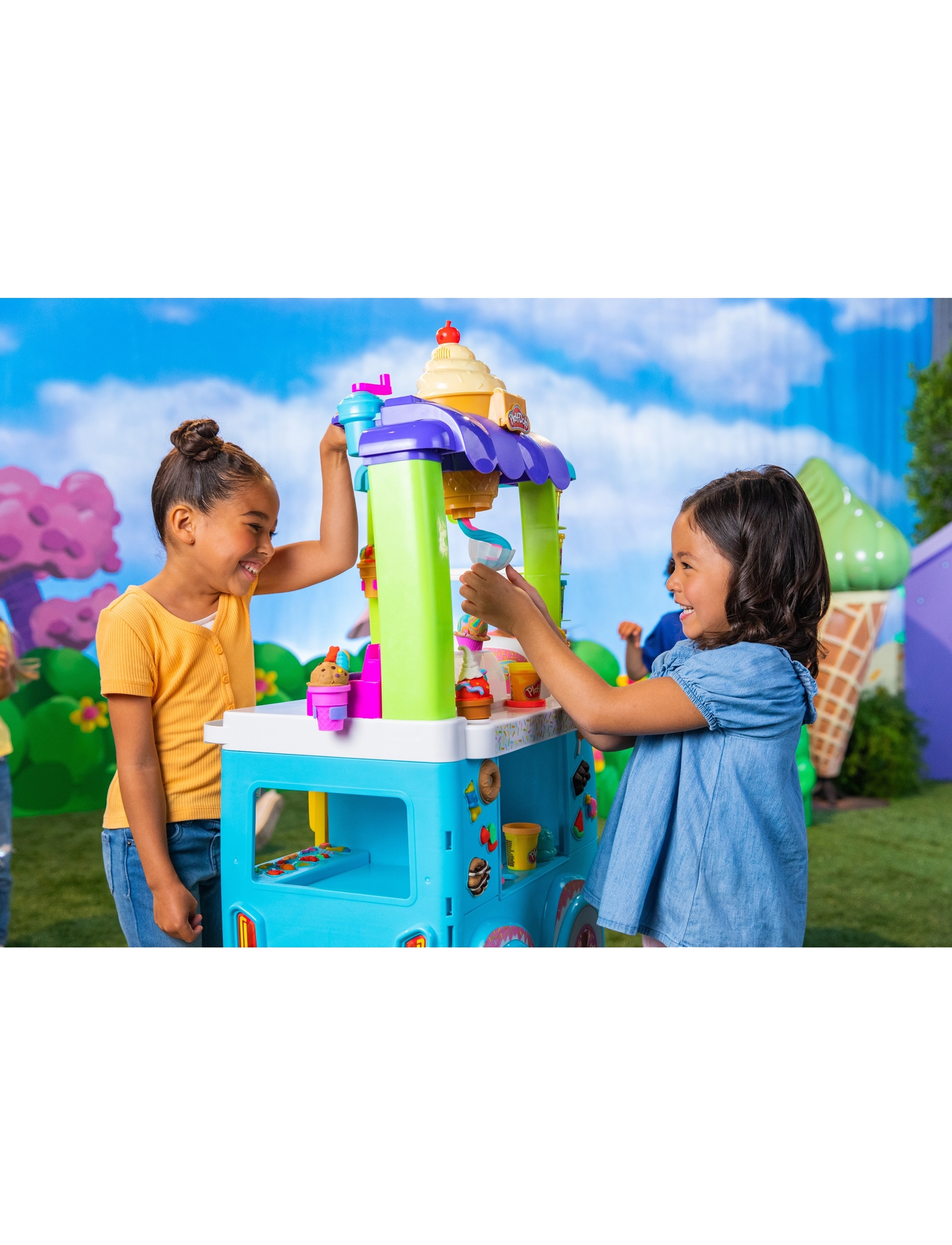 Play Doh Kitchen Creations Ultimate Ice Cream Truck, One Size, Multi/patterned, Håndværk > Legemasse, Børn