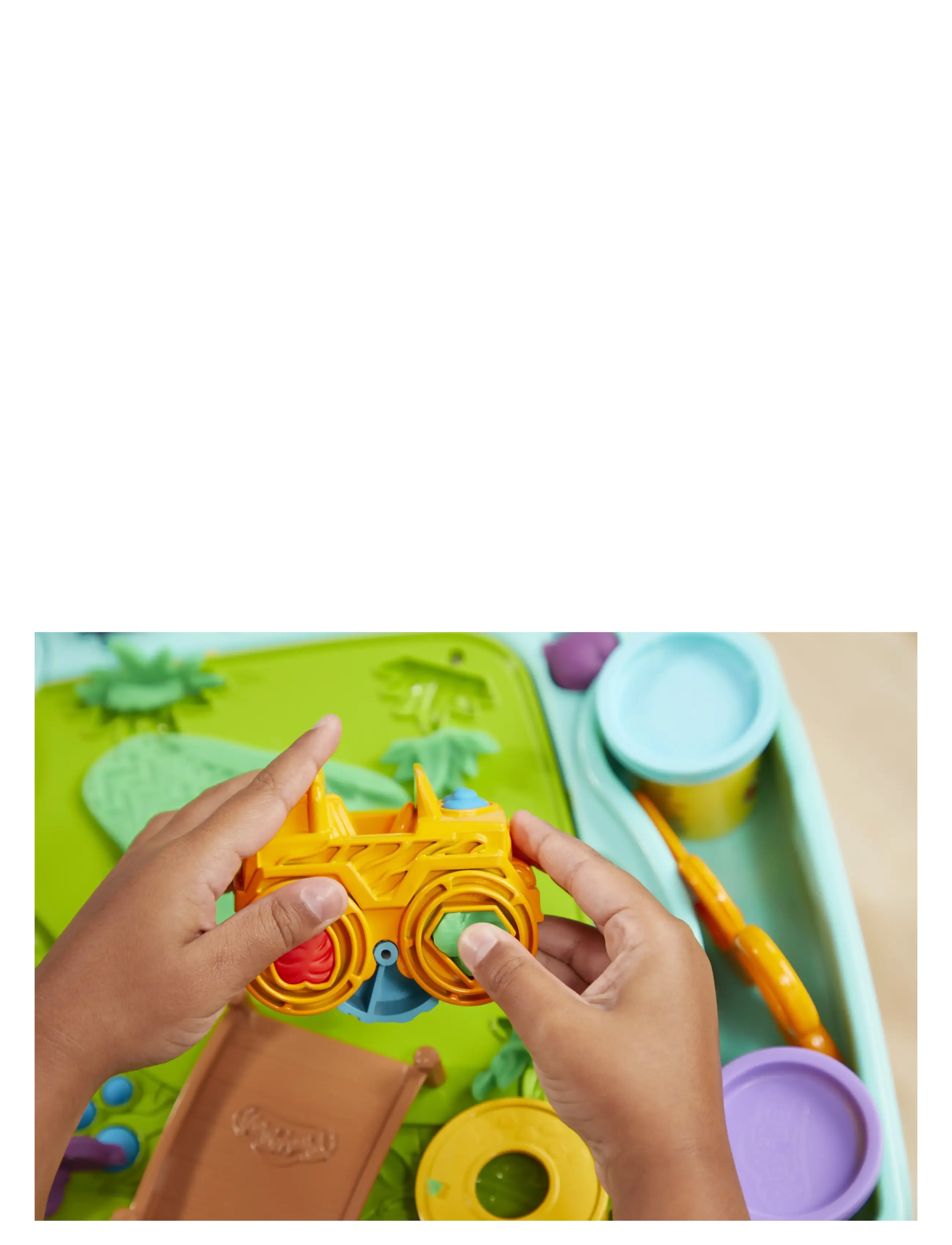 Play Doh - Play-Doh All-in-One Creativity Starter Station - mulit colured - 5