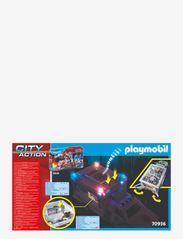 PLAYMOBIL - PLAYMOBIL City Action US Ambulance with Lights and Sound - 70936 - playmobil city action - multicolored - 5