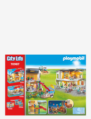 PLAYMOBIL - PLAYMOBIL City Life Poolparty med rutschkana - 70987 - playmobil city life - multicolored - 5