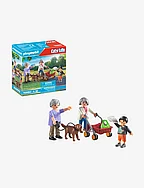 PLAYMOBIL City Life Grandparents with Child - 70990 - MULTICOLORED