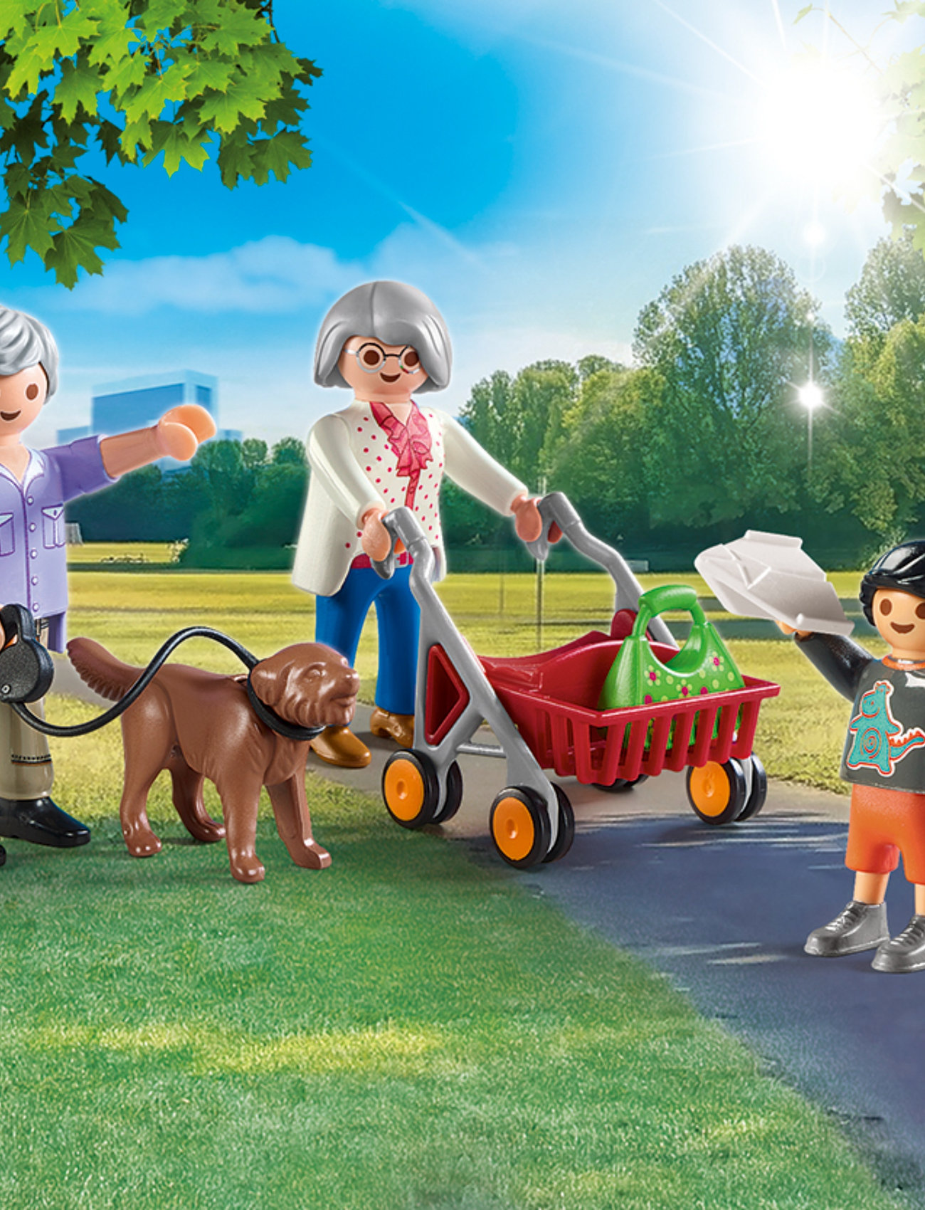 PLAYMOBIL - PLAYMOBIL City Life Grandparents with Child - 70990 - playmobil city life - multicolored - 1