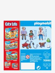 PLAYMOBIL - PLAYMOBIL City Life Grandparents with Child - 70990 - playmobil city life - multicolored - 3