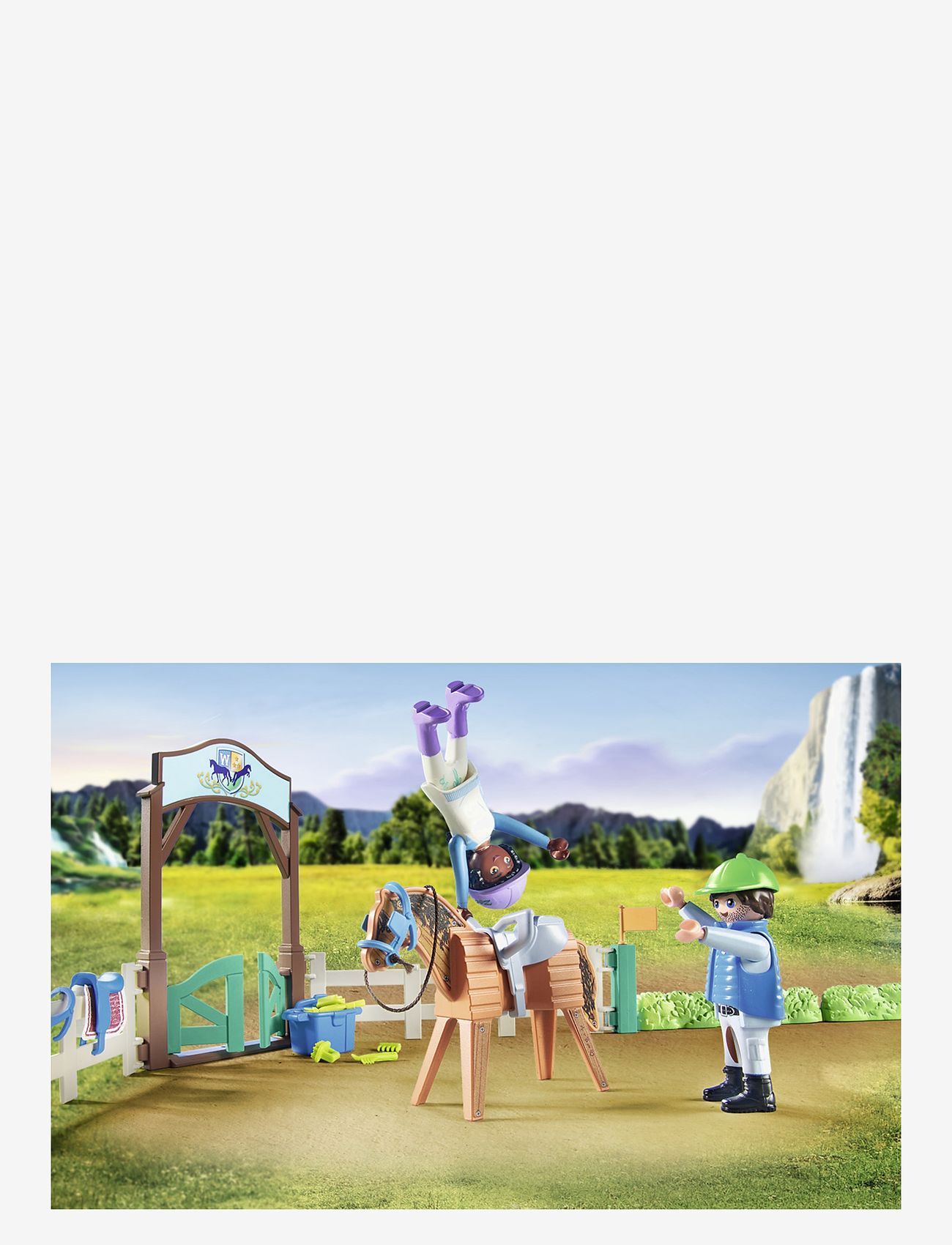 PLAYMOBIL - Modern riding school - playmobil country - multicolored - 2