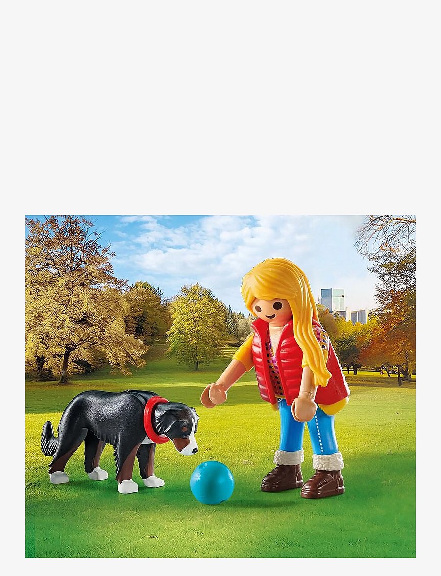 PLAYMOBIL - Woman with Mountain Dog - playmobil city life - multicolored - 2