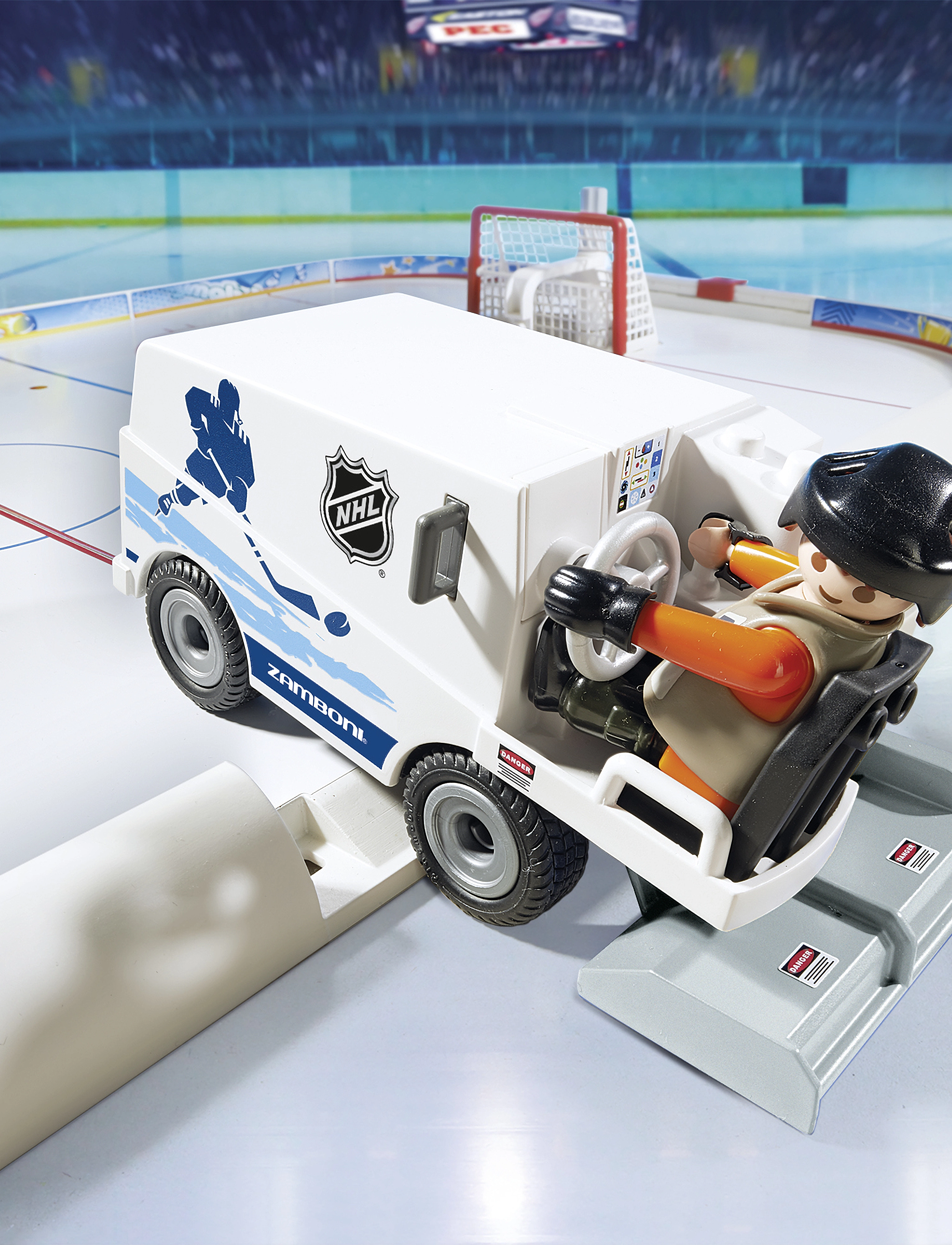 PLAYMOBIL - PLAYMOBIL NHL Zamboni Machine - 9213 - multicolored - 3