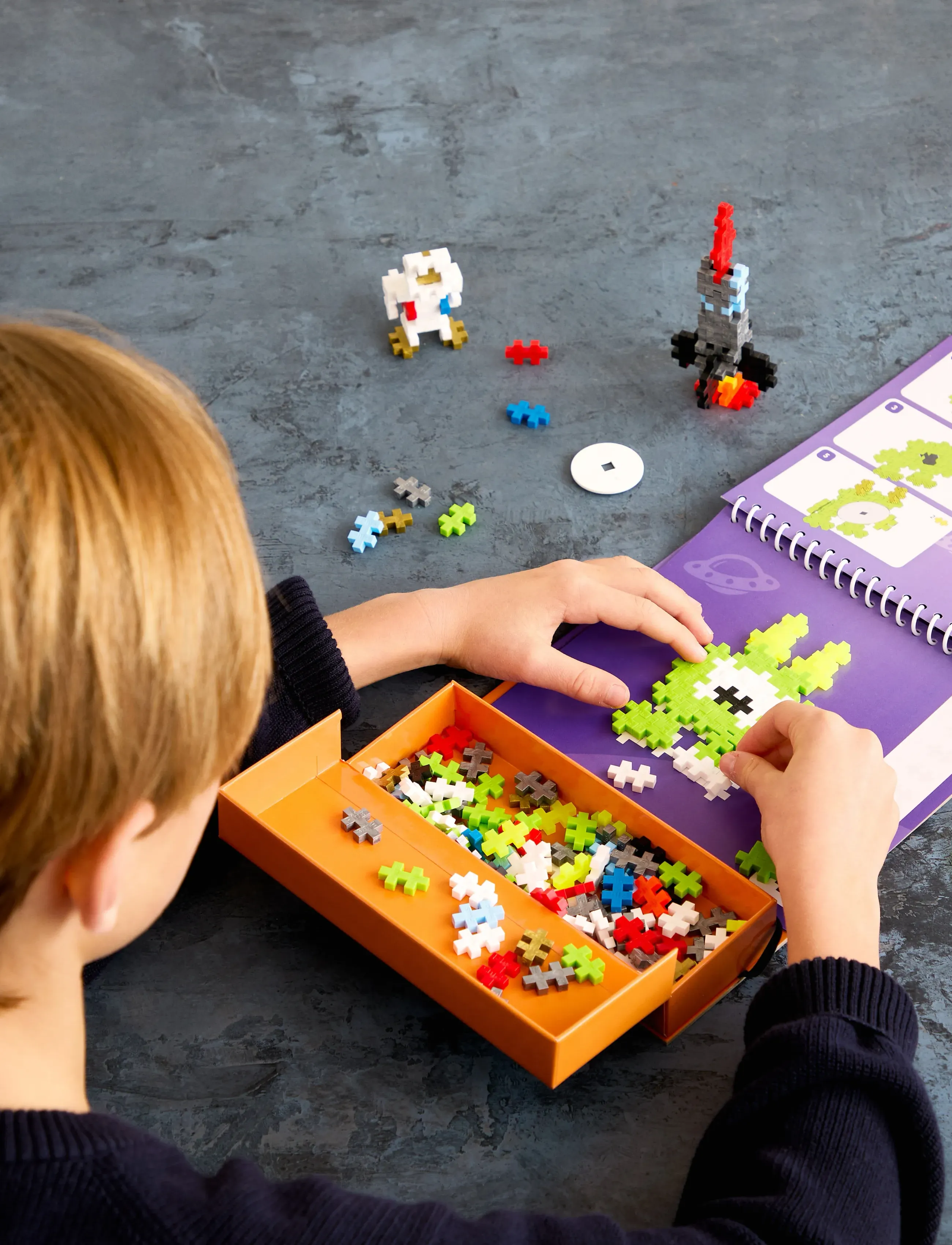 Plus-Plus - Plus-Plus Activity Pad – Space - byggeklosser - mix - 4