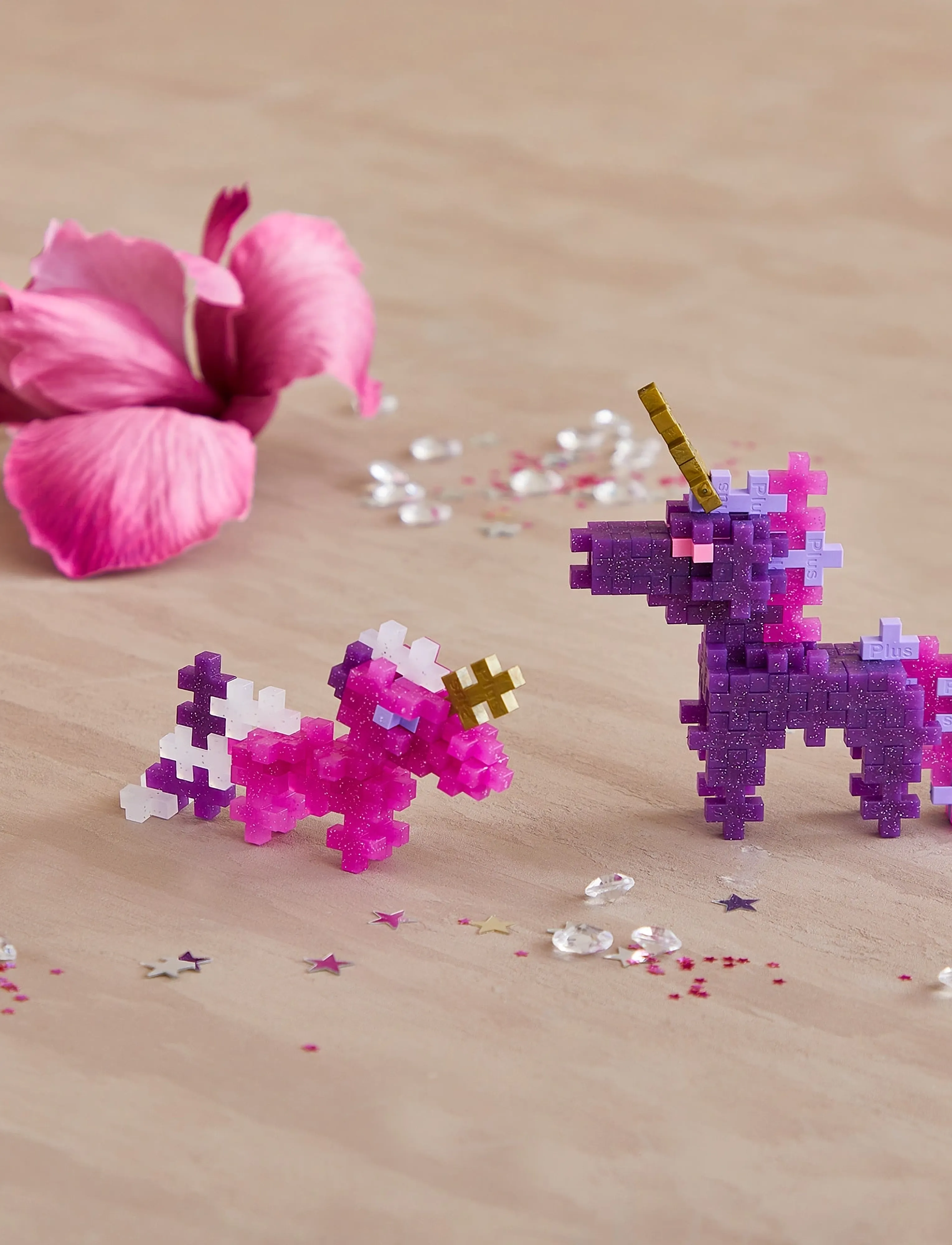Plus-Plus - Plus-Plus Glitter Unicorns / 100 pcs Tube - byggsatser - mix - 4