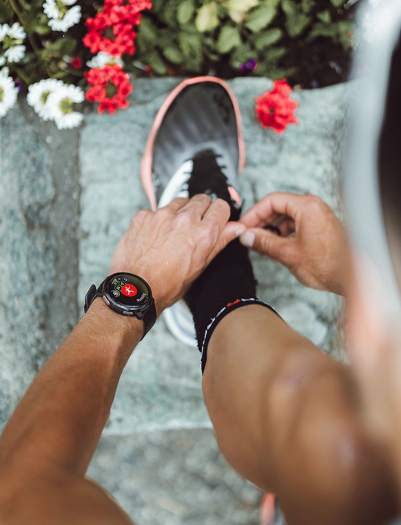 Polar - POLAR VANTAGE V3 - smartwatches - black - 0