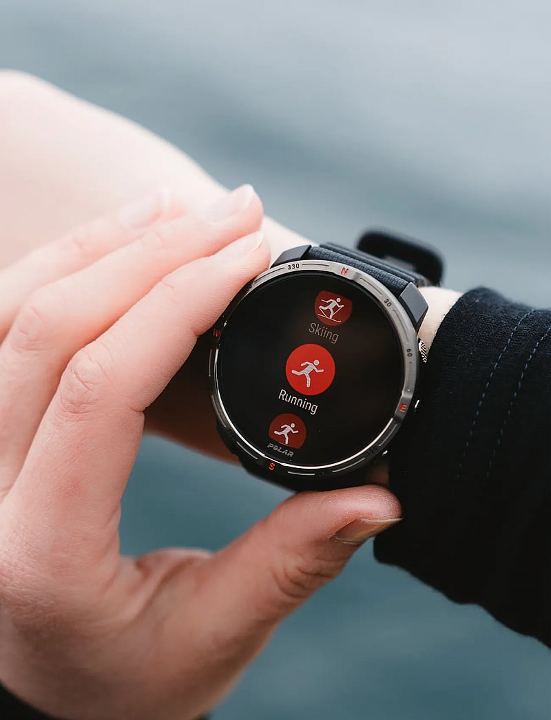 Polar - POLAR GRIT X2 BLK S-L - smartwatches - black - 0