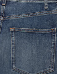 Polo Ralph Lauren - High-Rise Straight Jean - straight jeans - telesto wash - 4
