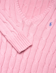 Polo Ralph Lauren - Cable-Knit Cotton V-Neck Sweater - džemperiai - carmel pink - 3