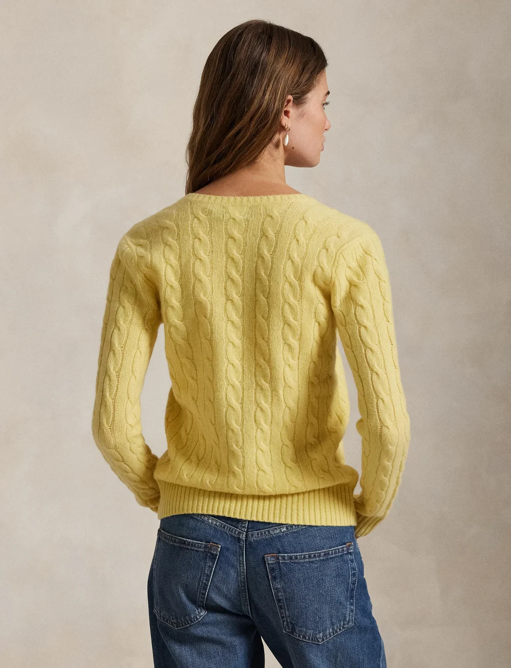 Polo Ralph Lauren - Cable-Knit Wool-Cashmere V-Neck Sweater - kaschmir - fall yellow - 2