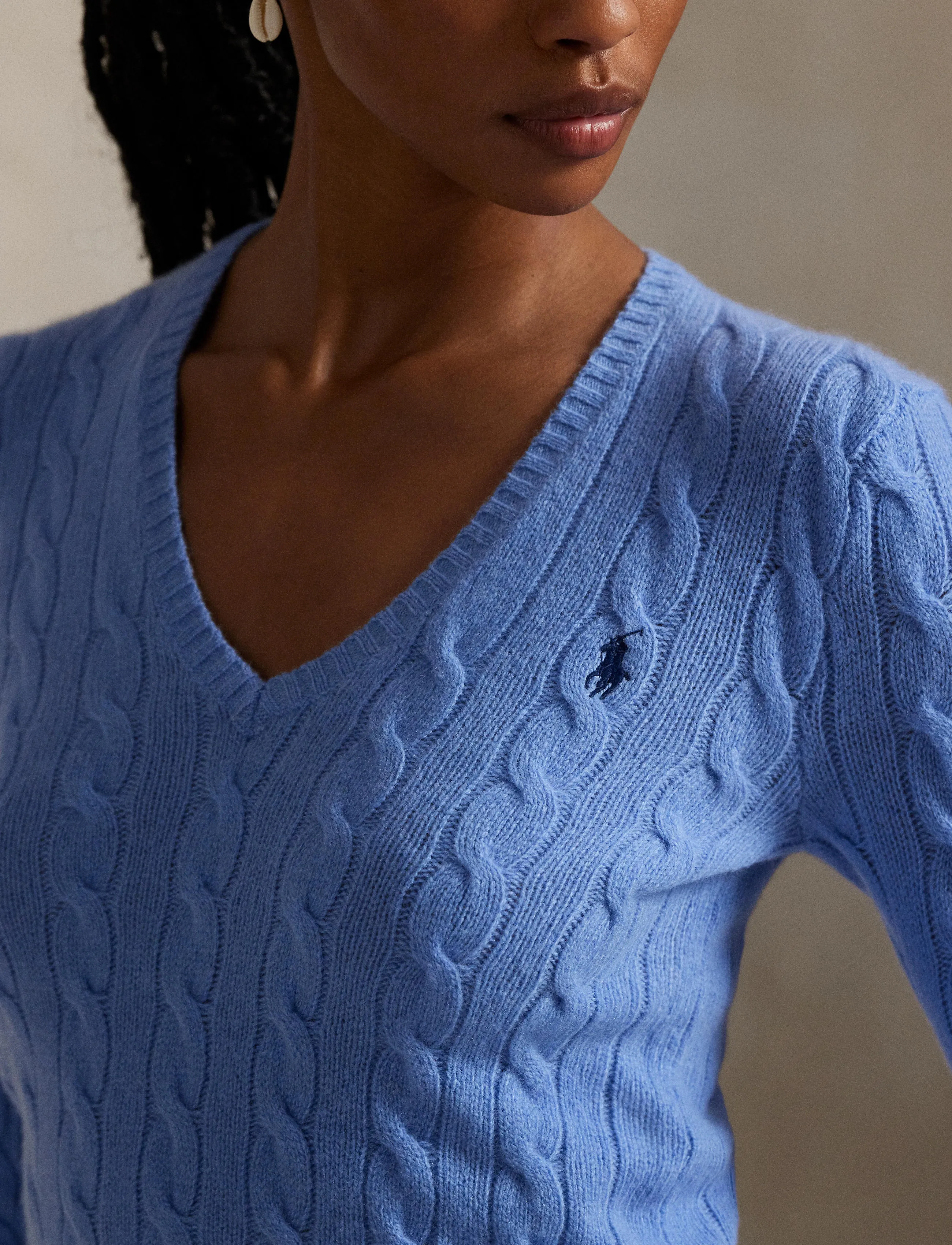 Polo Ralph Lauren Cable-Knit Wool-Cashmere V-Neck Sweater stickade tröjor dam – bild 7