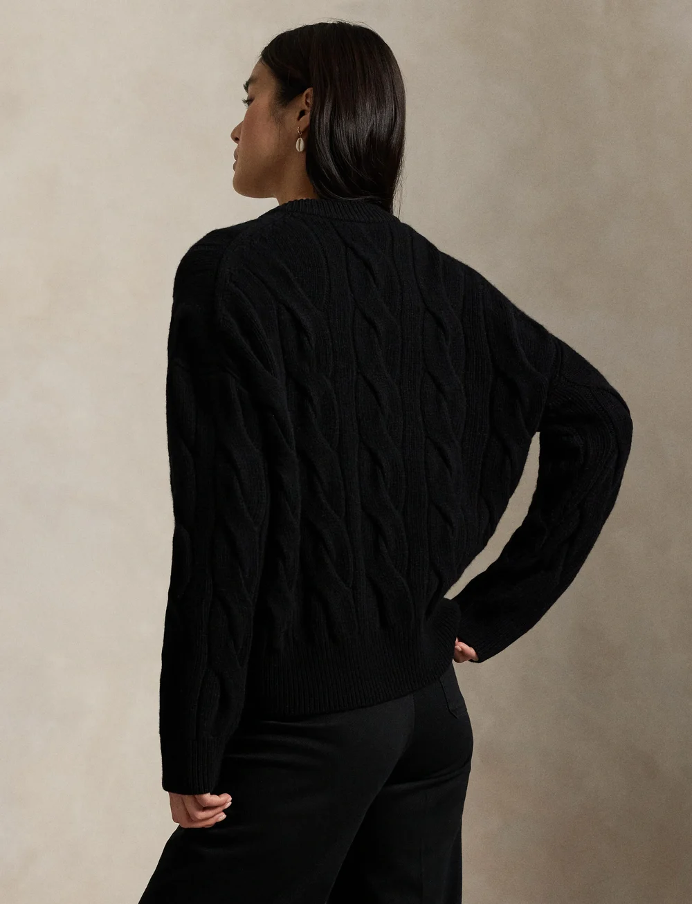 Polo Ralph Lauren - Cable-Knit Wool-Cashmere V-Neck Sweater - pullover - polo black - 2