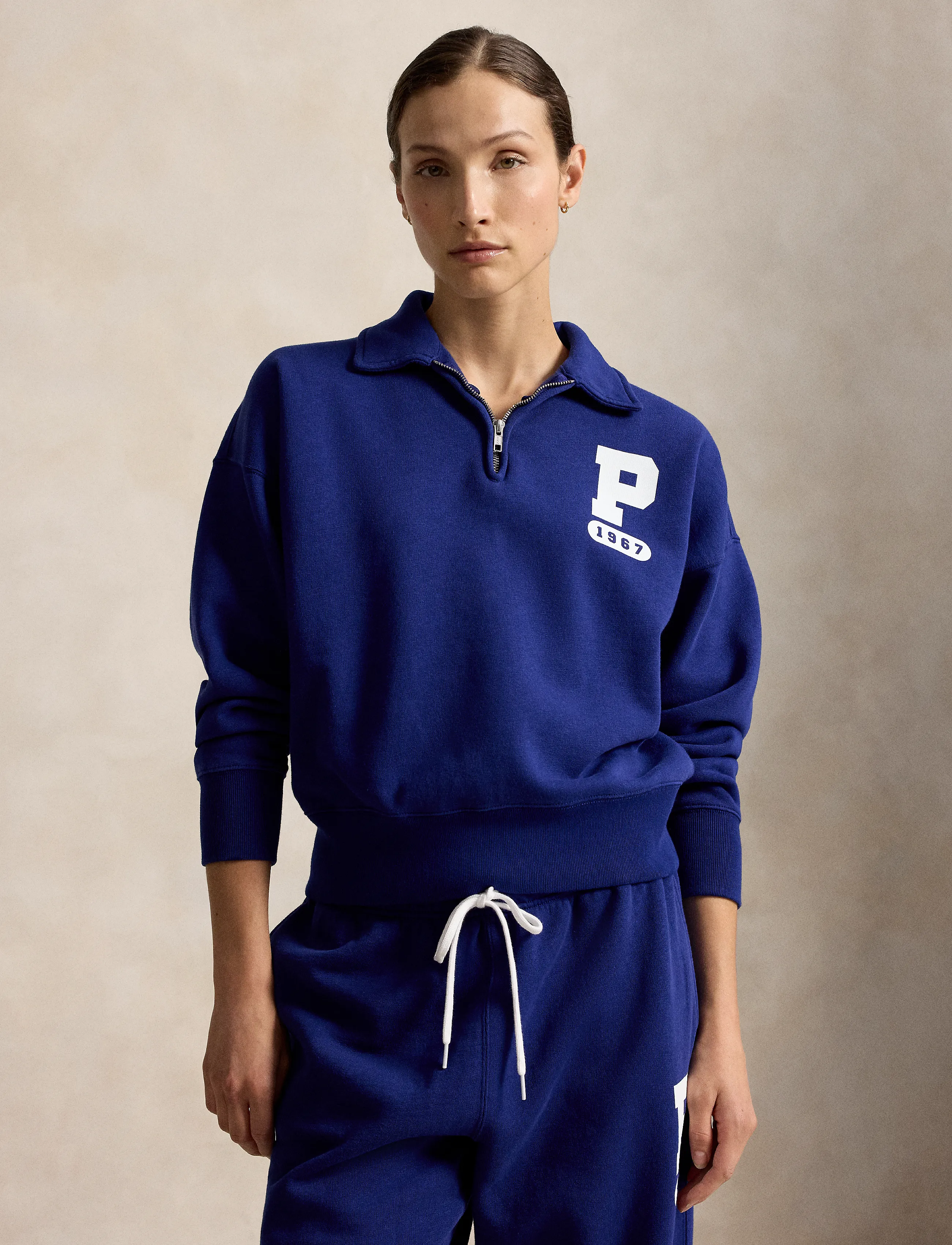 Sweatshirt 3