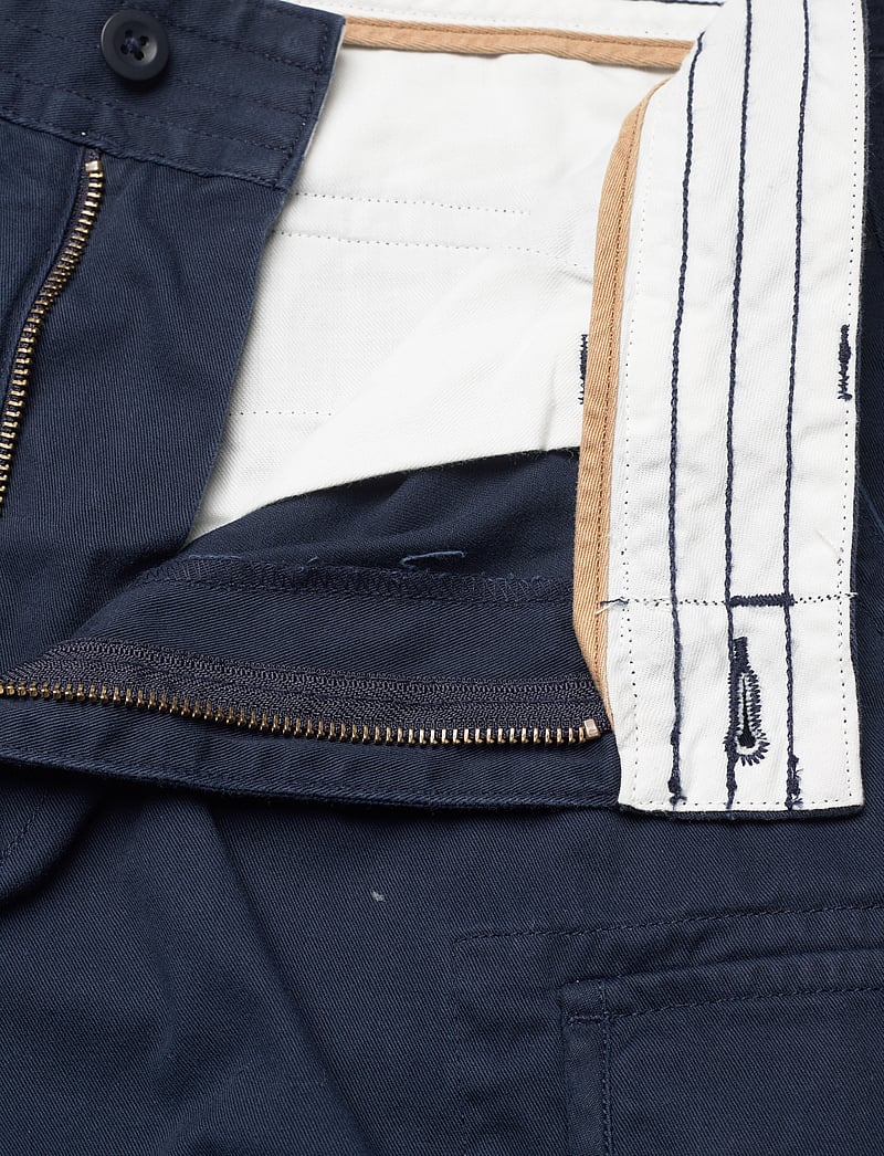 Polo Ralph Lauren - 10.5-Inch Classic Fit Twill Cargo Short - cargo shorts - aviator navy - 2