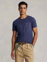Polo Ralph Lauren - Custom Slim Fit Jersey Pocket T-Shirt - basic t-krekli - cruise navy - 2