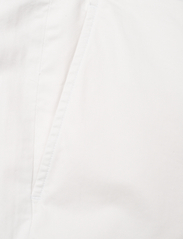 Polo Ralph Lauren - 8-Inch Stretch Straight Fit Chino Short - short chino - deckwash white - 3