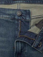 Polo Ralph Lauren - Sullivan Slim Faded Stretch Jean - slim jeans - myers v3 - 3