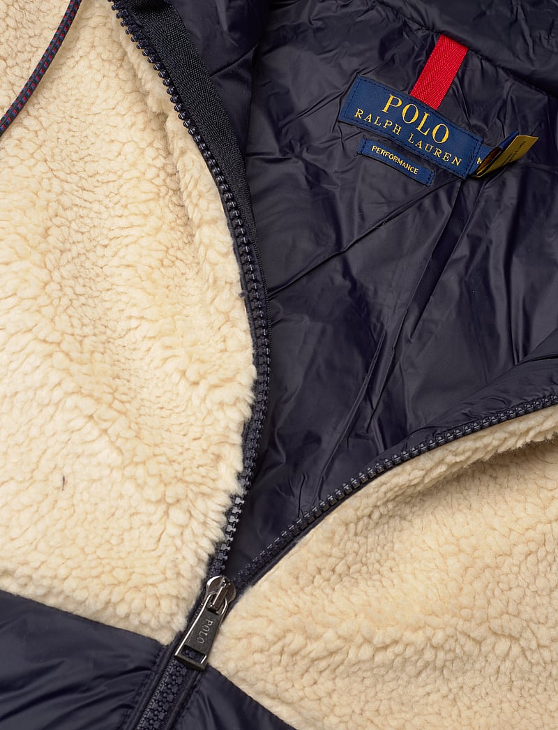 Polo Ralph Lauren The Colden Hybrid Jacket (RAF710938556) Mid layer jackets