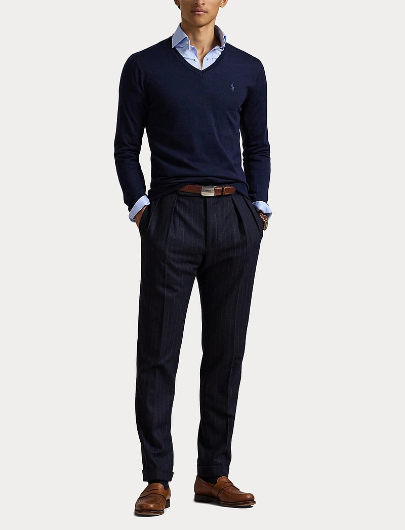 Polo Ralph Lauren - Slim Fit Washable Wool V-Neck Sweater - v-ausschnitt - hunter navy - 5