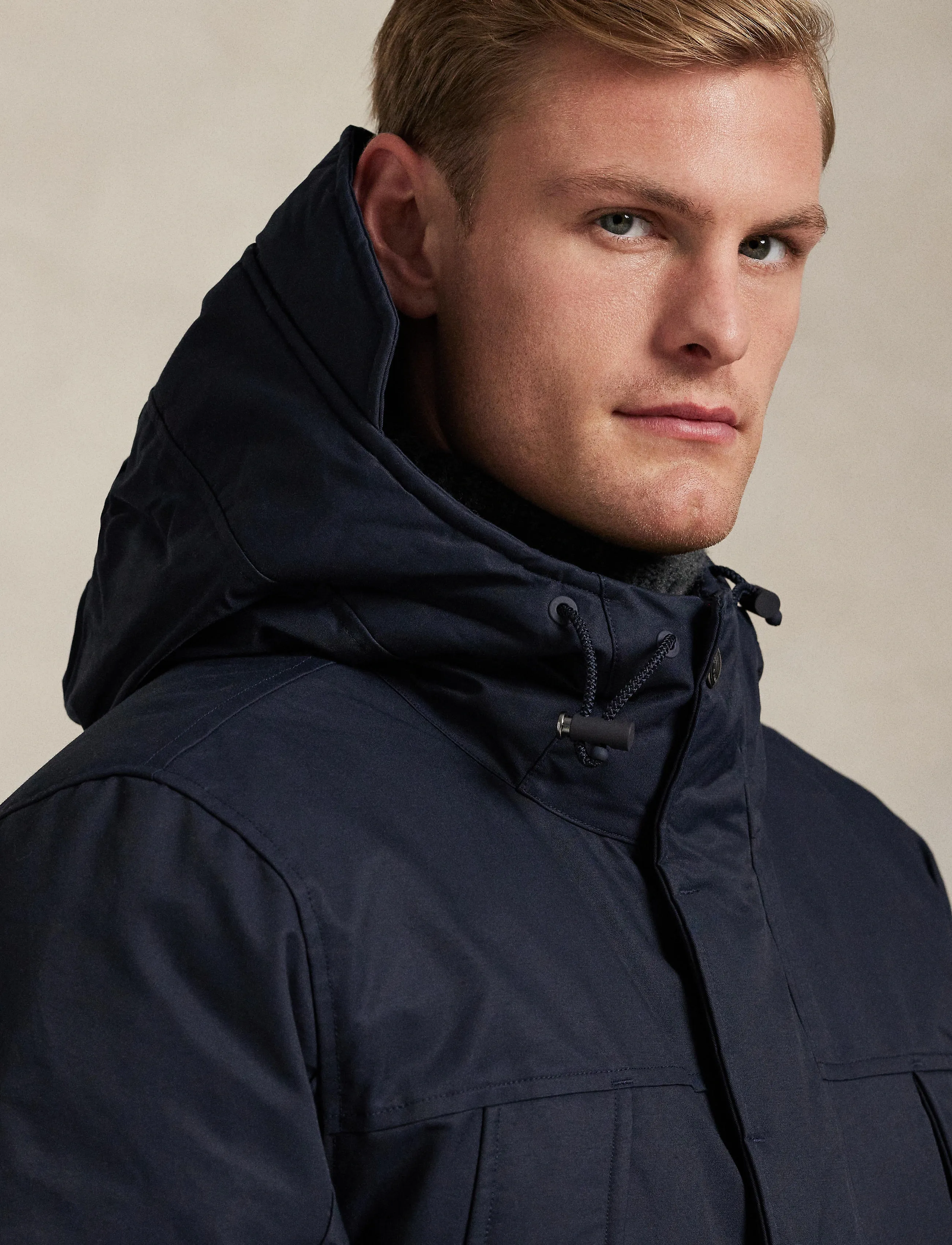 Polo Ralph Lauren Hooded Down Parka - 695 €. Buy Parkas from Polo