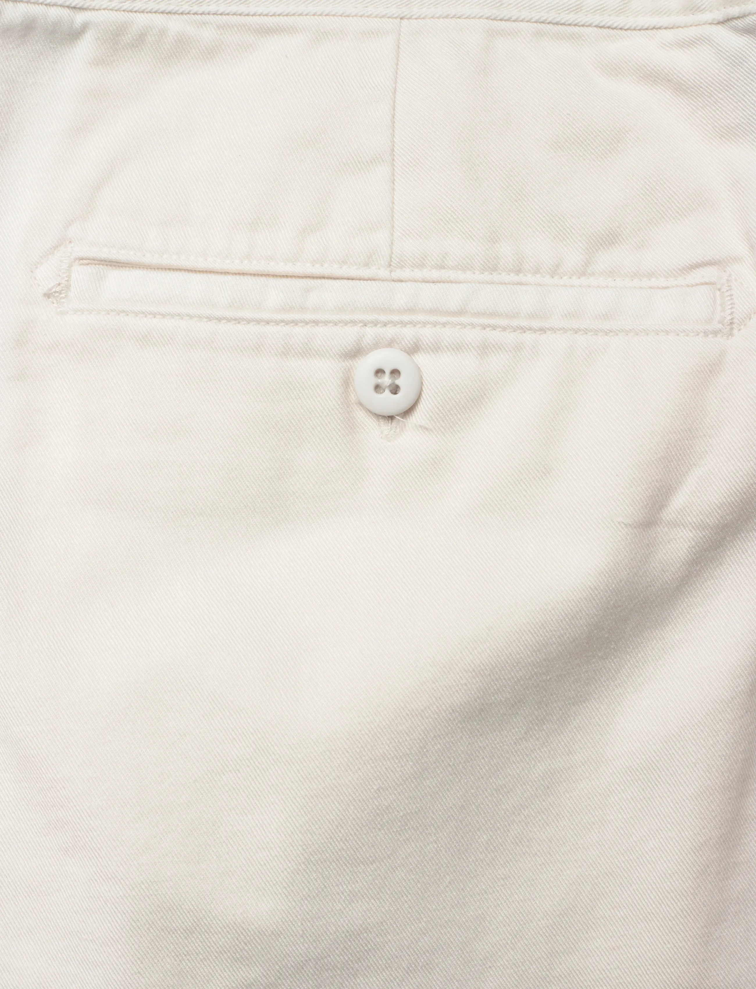Polo Ralph Lauren - 7-Inch Relaxed Fit Twill Officer's Short - chino lühikesed püksid - deckwash white - 4