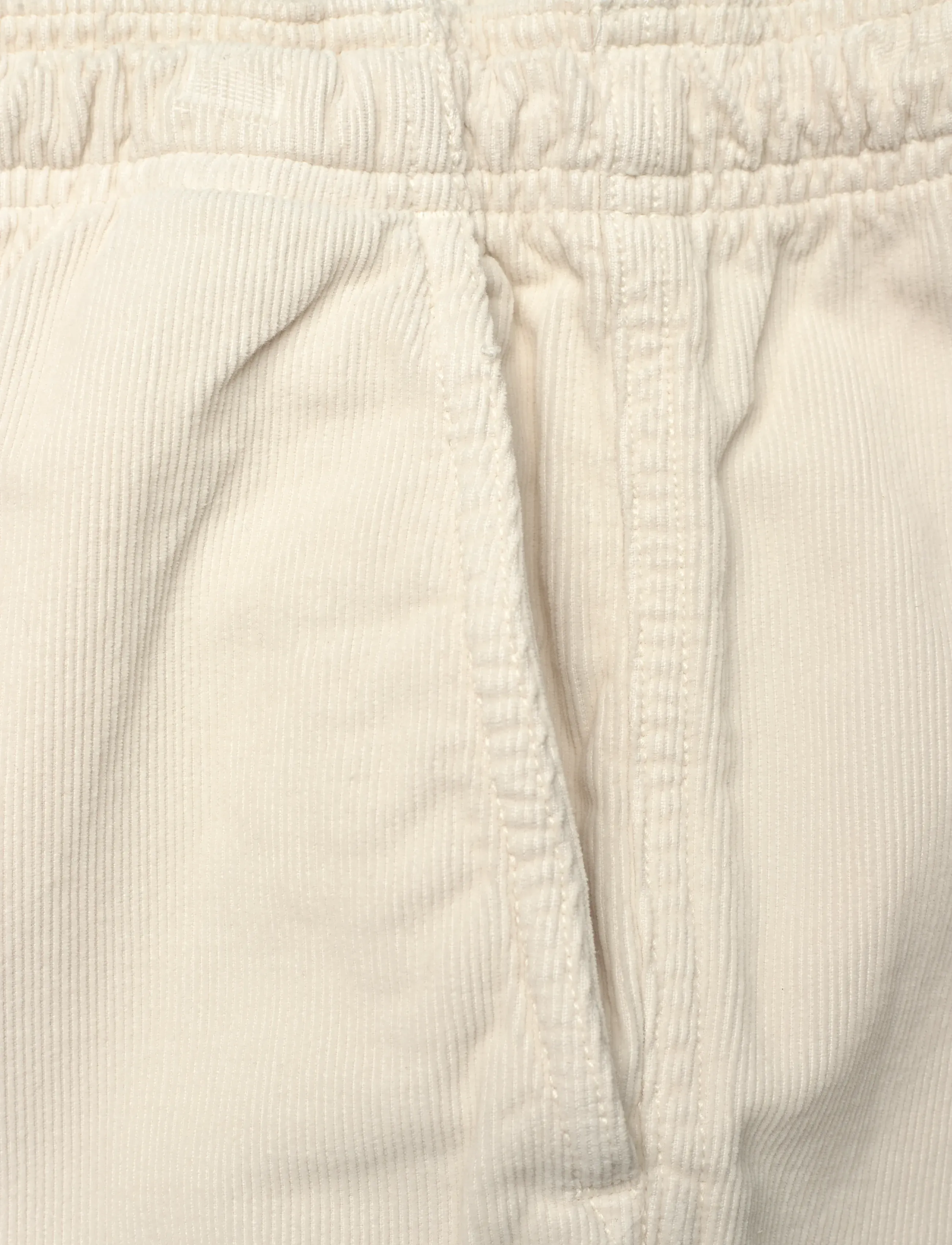 Polo Ralph Lauren - 14 WALE CORD-WVN-SHORTS - casual shorts - warm cream - 4