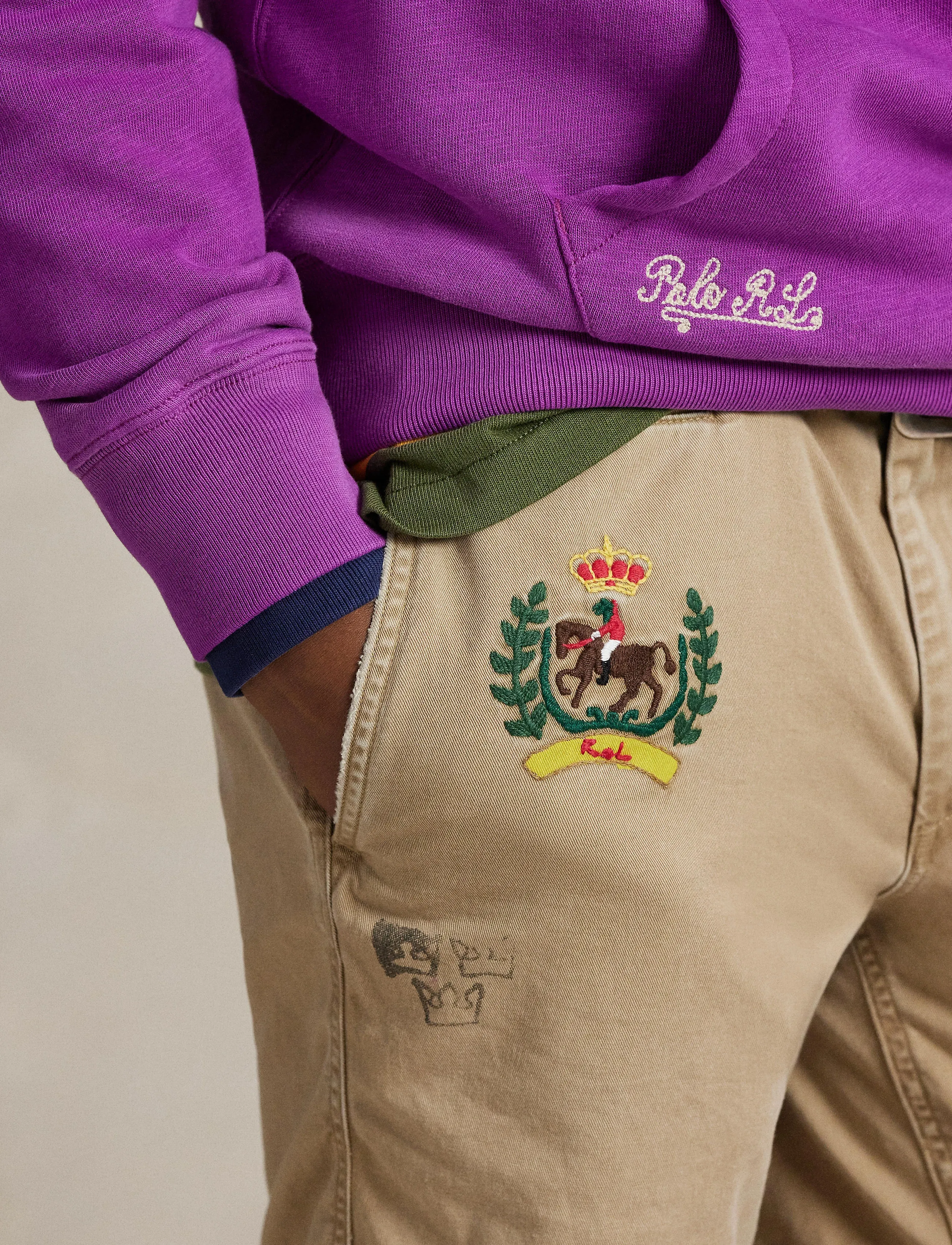 Polo Ralph Lauren - 8.5-Inch Bedford Classic Fit Chino Short - casual shorts - khaki hill w/ pri - 4