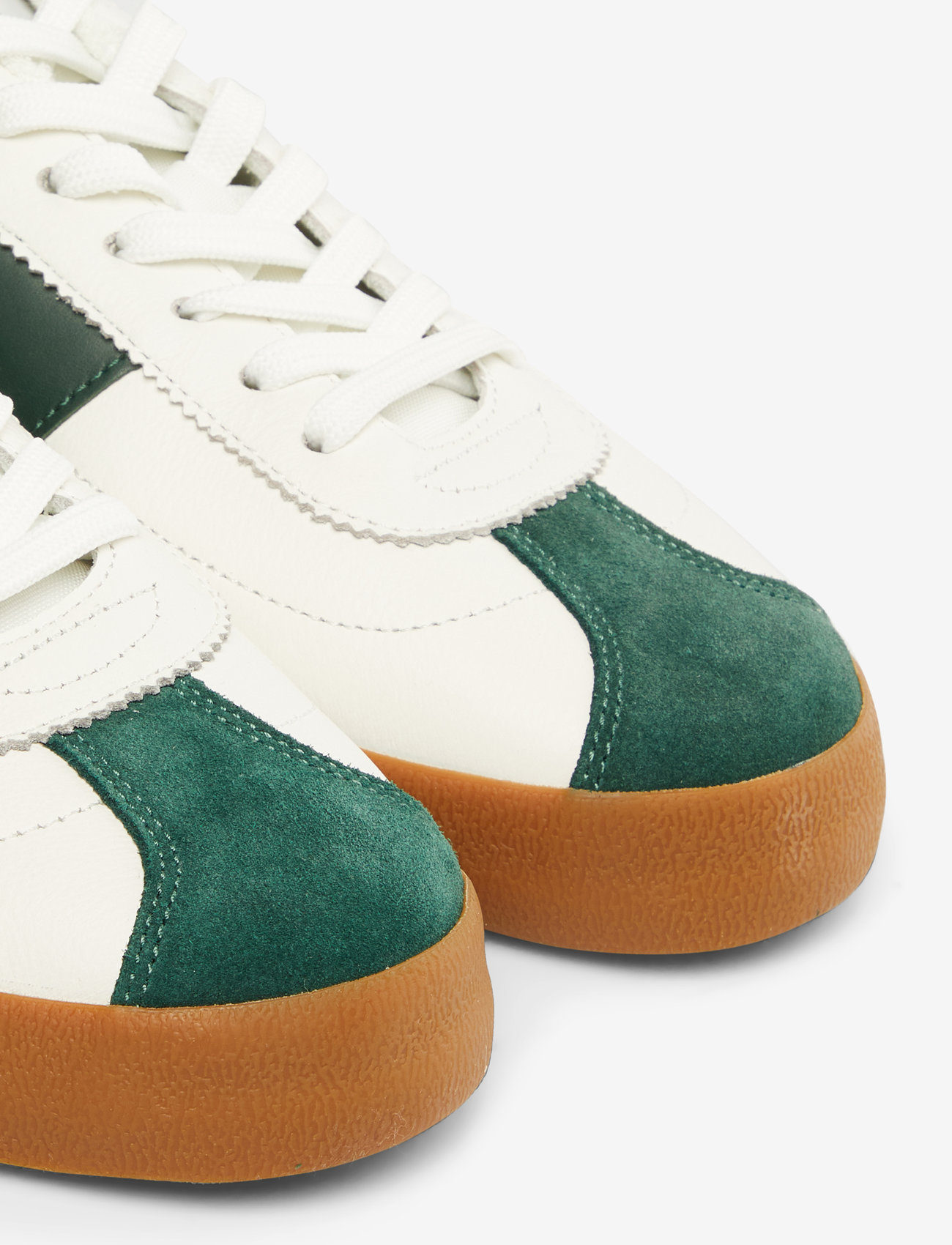 Polo Ralph Lauren - Court Vulc Leather-Suede Sneaker - niedriger schnitt - deckwash white/fo - 4
