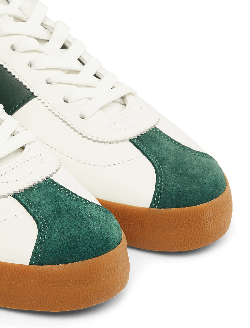 Polo Ralph Lauren - Court Vulc Leather-Suede Sneaker - niedriger schnitt - deckwash white/fo - 4