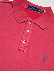 Polo Ralph Lauren - Custom Slim Fit Spa Terry Polo Shirt - short-sleeved polos - sunrise red - 2