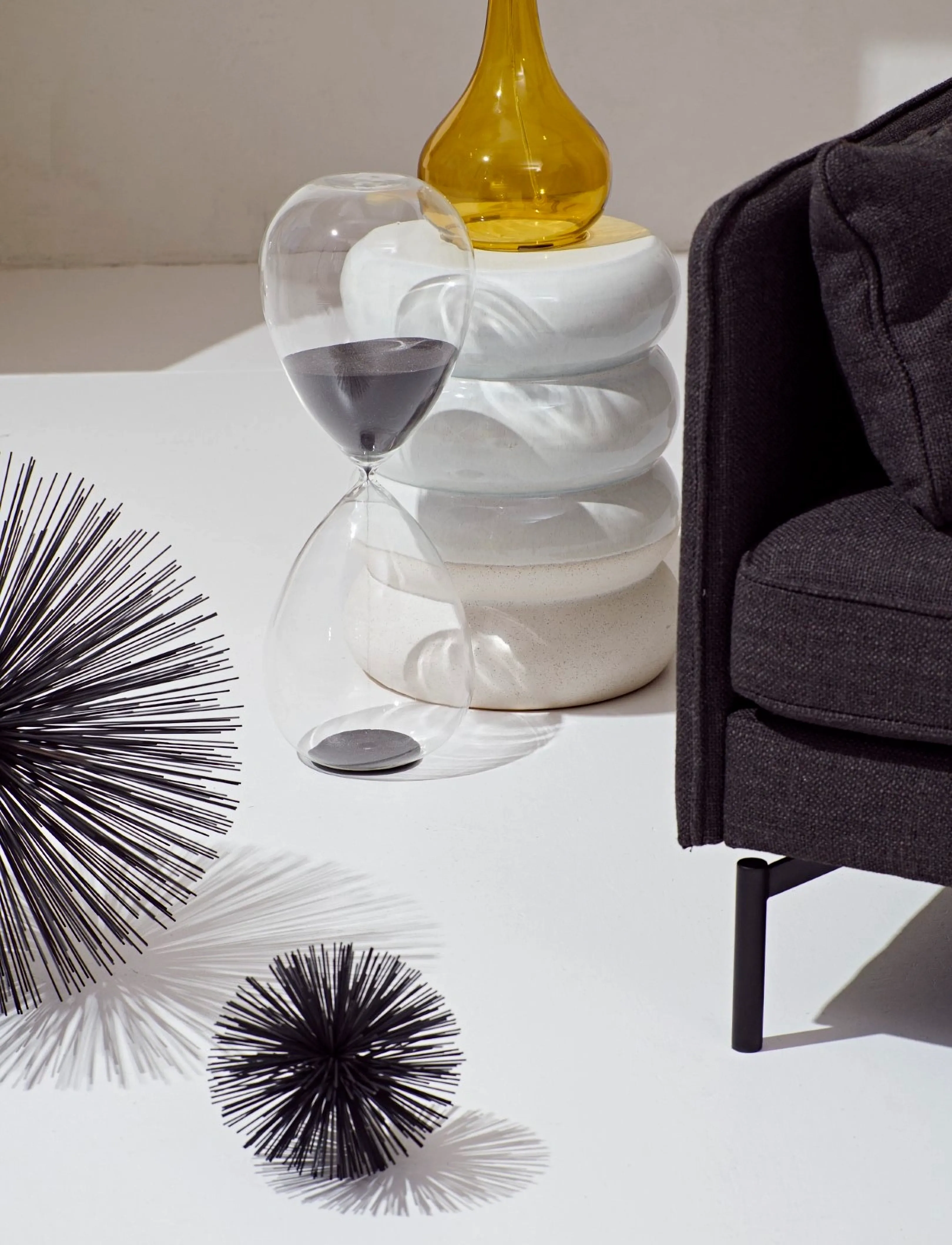 POLSPOTTEN Side Table Chubby, Ø34X H44 cm, Tables, Weiß - Tables & Small Homeware