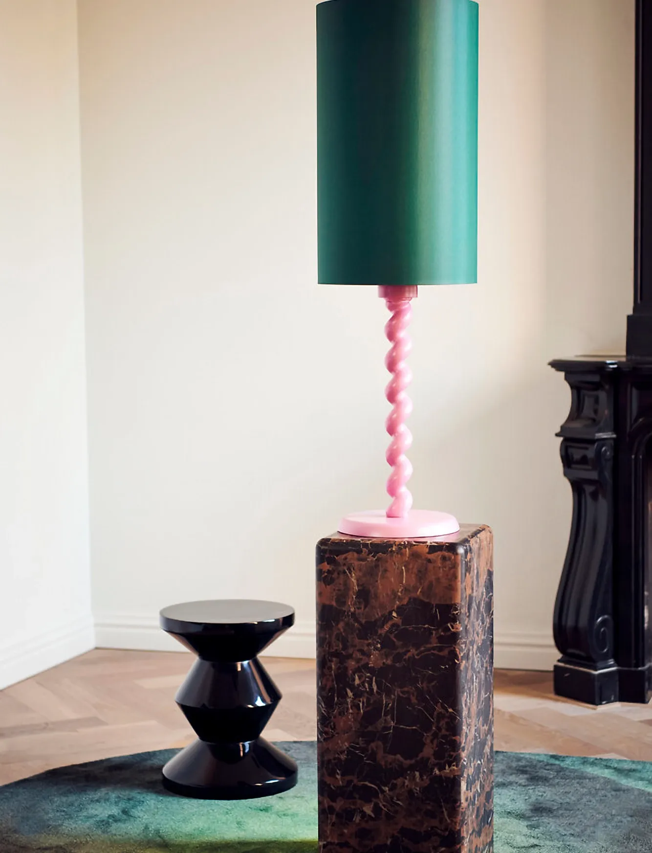 POLSPOTTEN Zig Zag, Ø35.5X H46 cm, Tables, Schwarz - Side Tables & Small Homeware