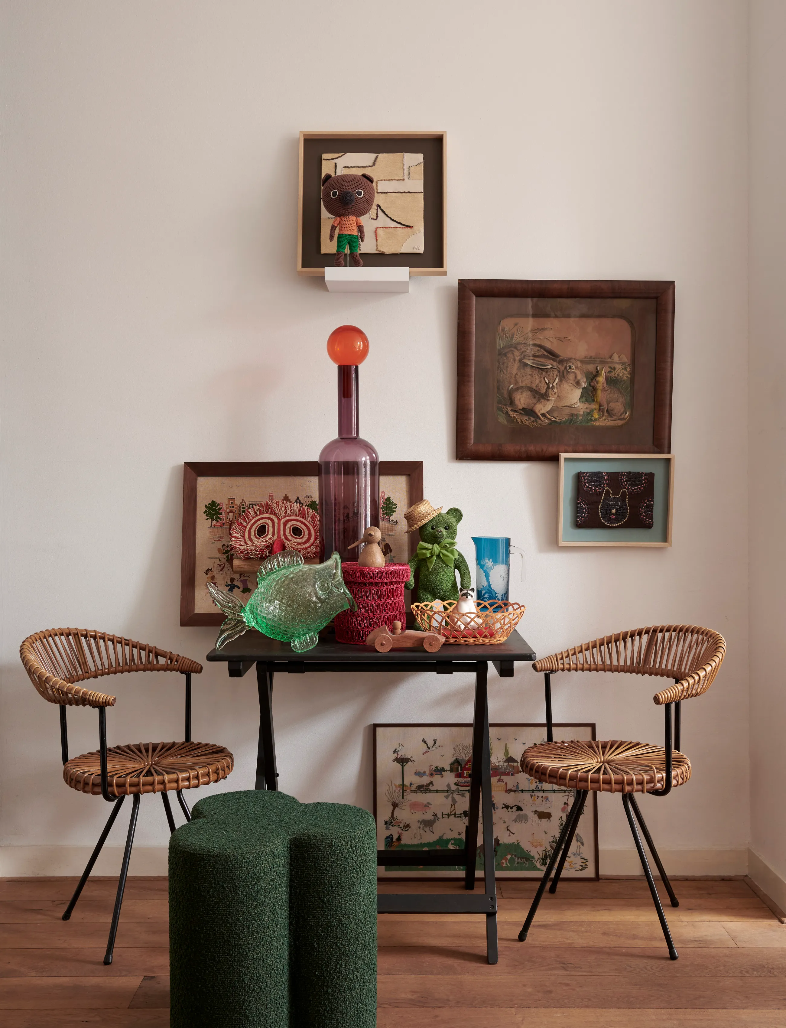POLSPOTTEN Stool Clover Boucle, W37X D37X H45 cm, Chairs & Stools, Grün - Stools Benches, Homeware