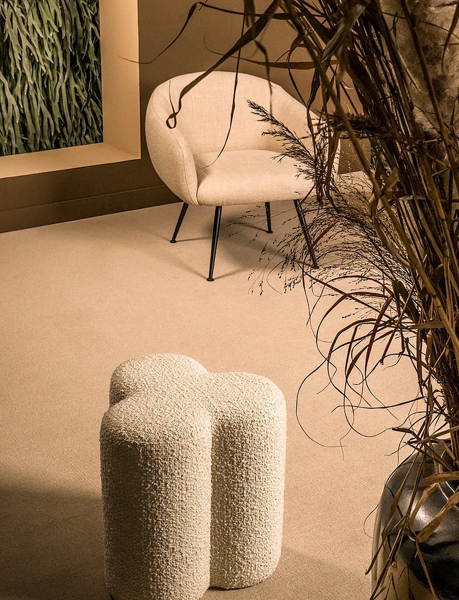 POLSPOTTEN - Stool Clover boucle - hocker & bänke - beige - 0
