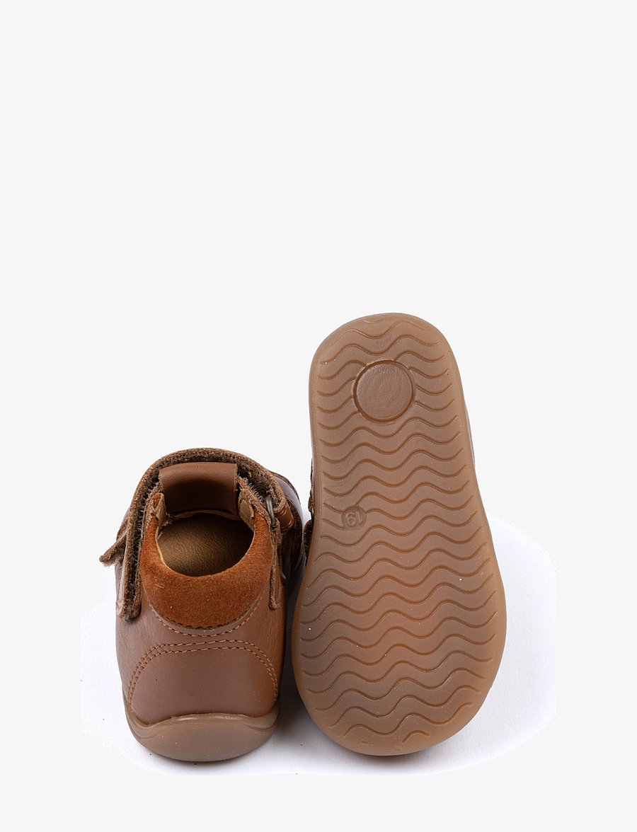 Pom Pom - Starters™ Two Velcro Sandal - camel - 3
