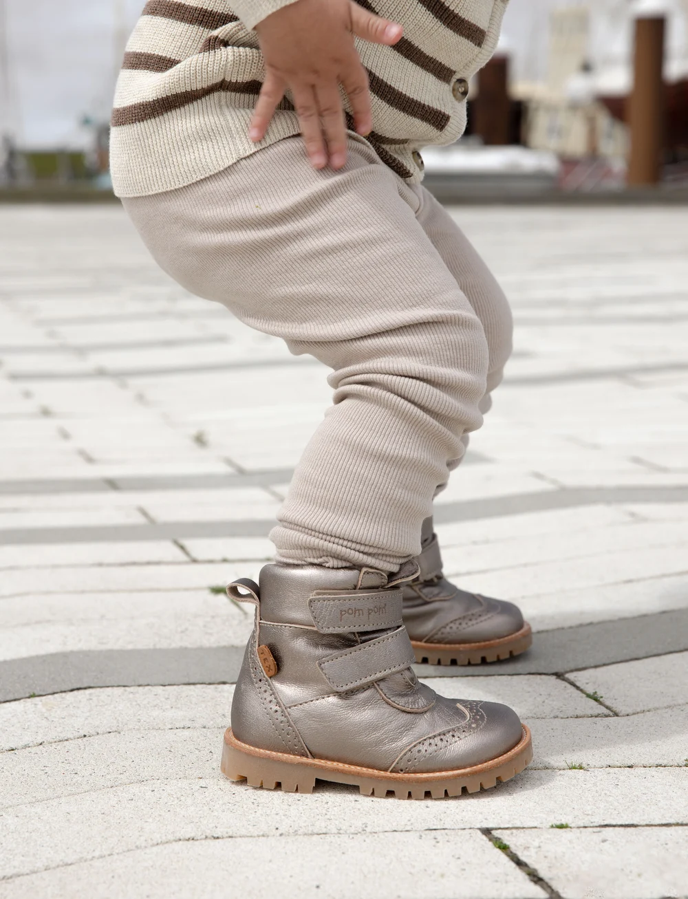 Rub Sole Broque Velcro Boot TEX