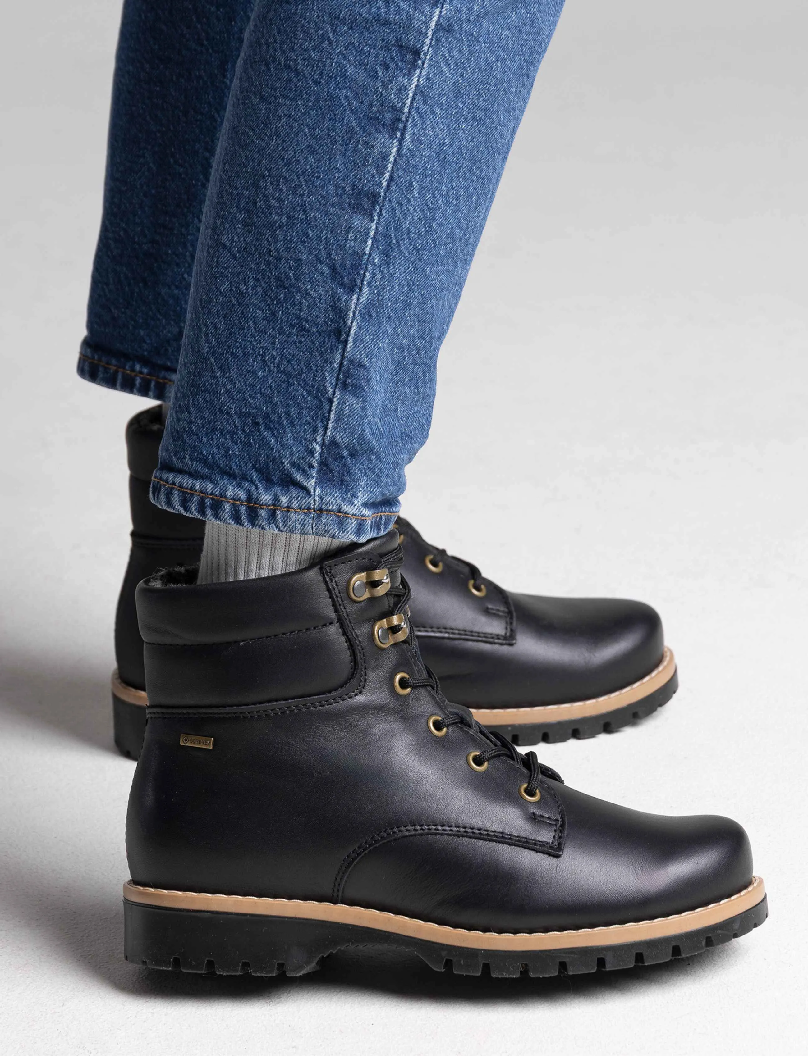 Pomar - RAE GORE-TEX® Ankle Boots - paeltega saapad - black - 0