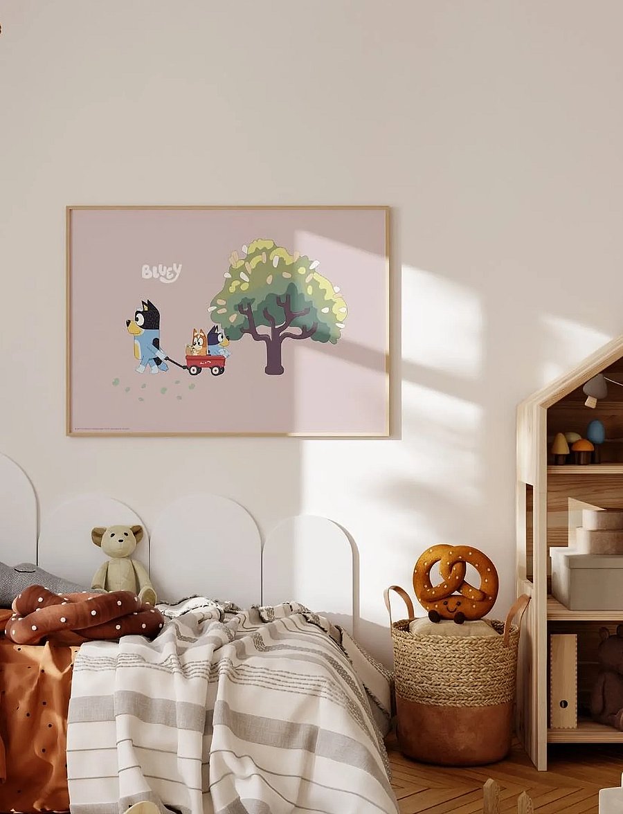 Poster & Frame - Bluey - Big Tree - tiere - pink - 2