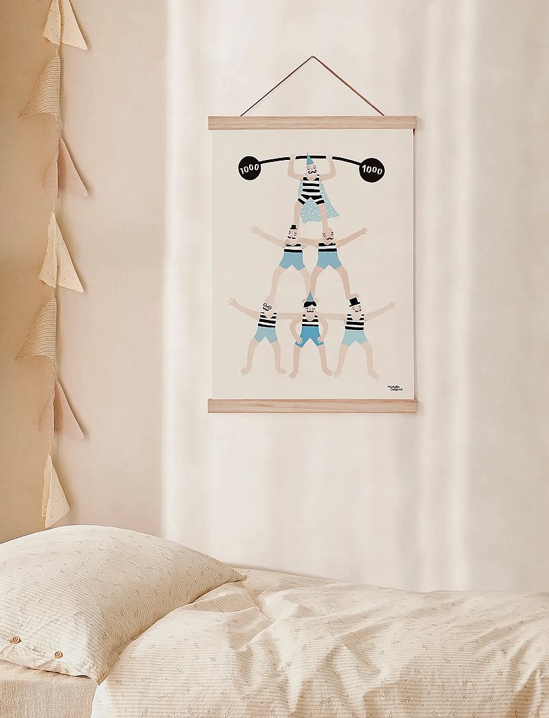 Poster & Frame - Michelle Carlslund - Kids - Acrobats - zirkus - white - 2