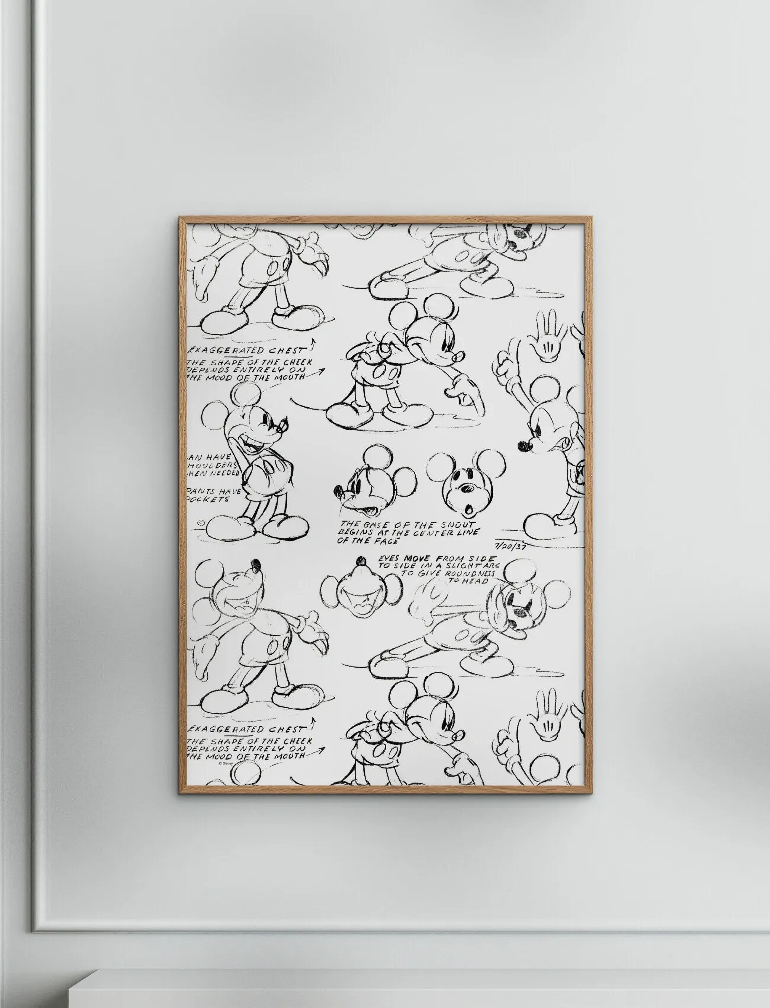 Poster & Frame Disney Mickey Mouse – Character Sheet 1937, 50X 70 cm, Posters Frames, Schwarz - Posters, Kinder