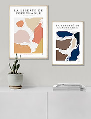 Poster & Frame - La Liberté De Copenhague - 2019 002 - steden en kaarten - multi-colored - 1