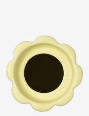 PotteryJo - Birgit 17 cm Vas - stora vaser - pale yellow - 2