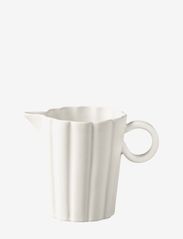 PotteryJo - Birgit Jug 1.l - water jugs & carafes - shell - 0