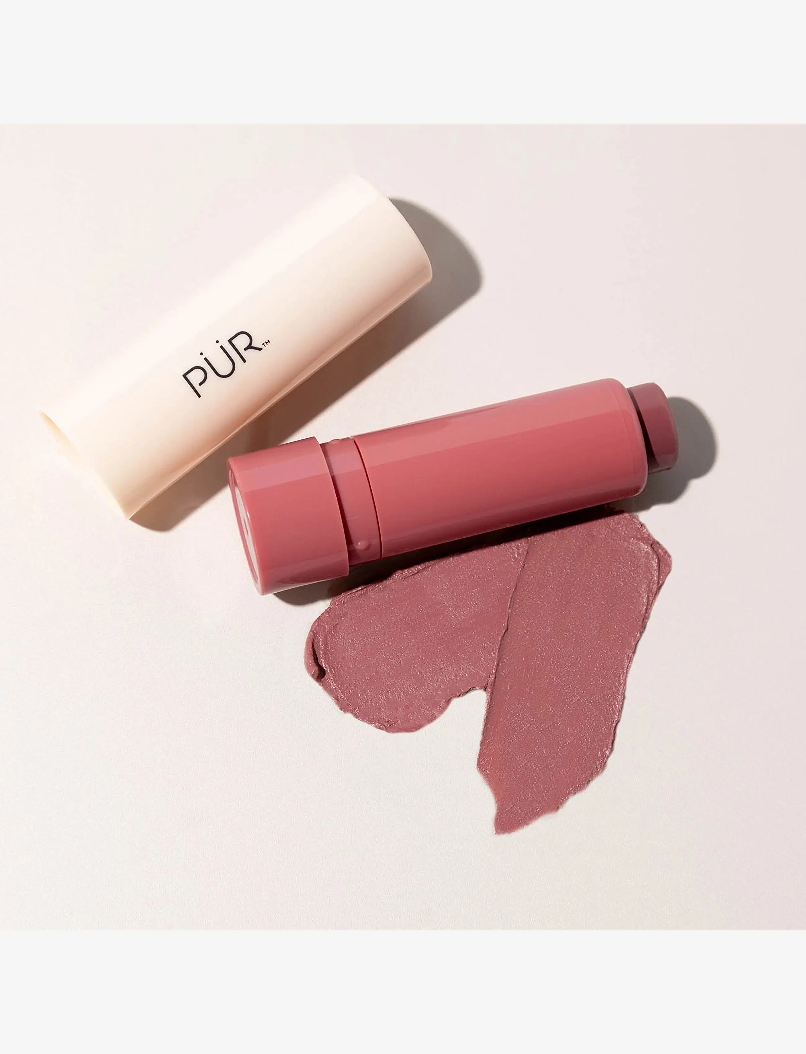 PÜR - Silky Tint Creamy Multitasking Stick with Peptides - makeup - berry best - 4