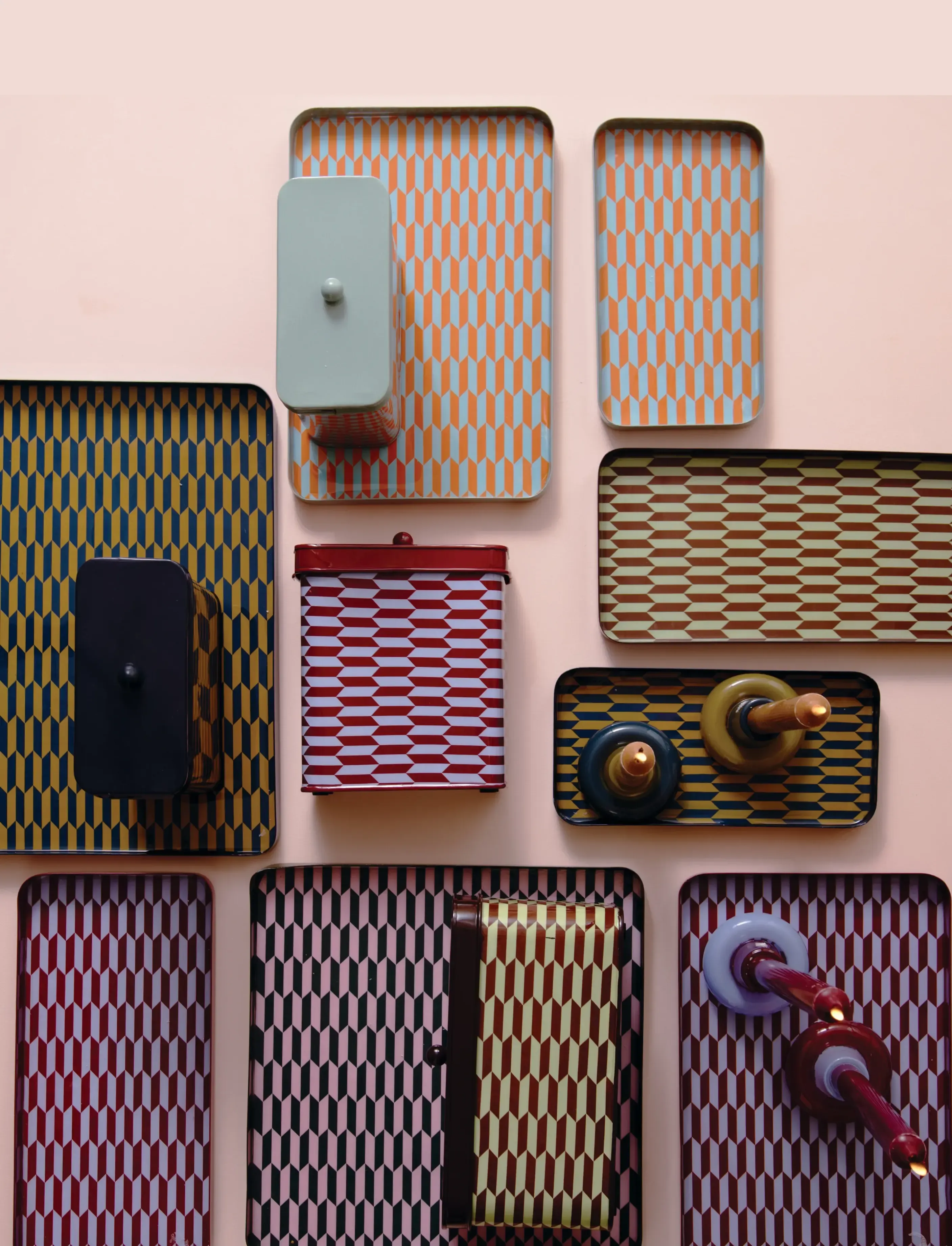 present time - Tray Salerno rectangle small desert orange w. misty blue - tabletts - legion blue w. olive green - 0