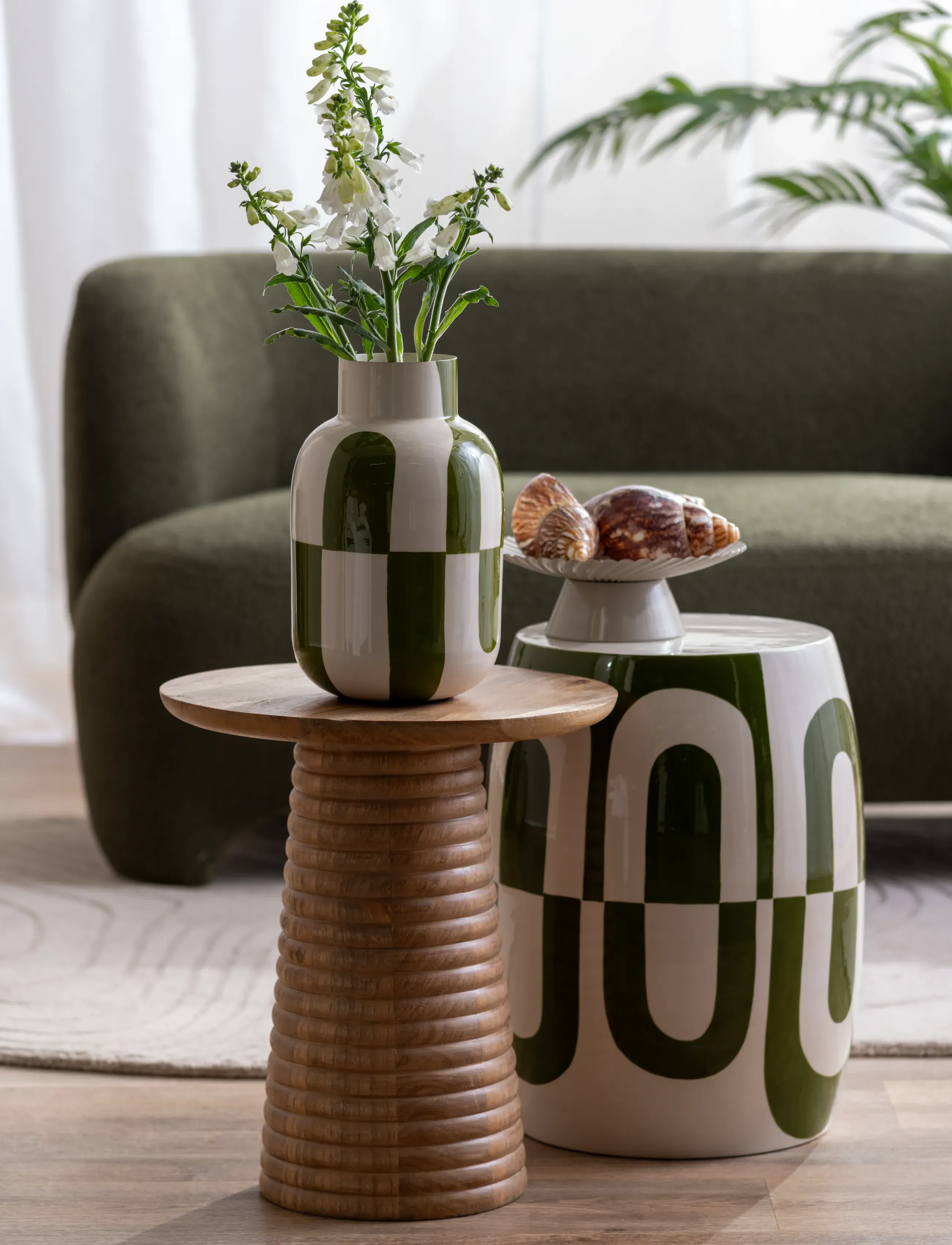 present time - Vase Dublin - vaasid - luxury green w. off white - 2
